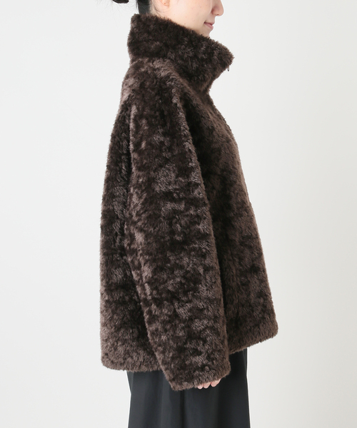 IENA LA BOUCLE(イエナラブークル)の「IENA LA BOUCLE リバーシブルフェイクファースエードブルゾン(その他アウター・レディース・ブラウン・FREE)」の9枚目の写真