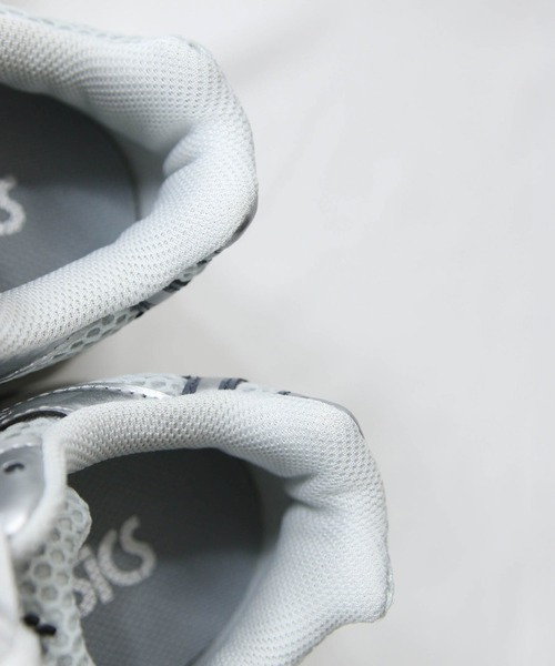 ASICS(アシックス)の「GELー1130SLV(スニーカー・レディース・シルバー・24/23.5/24.5/23)」の11枚目の写真