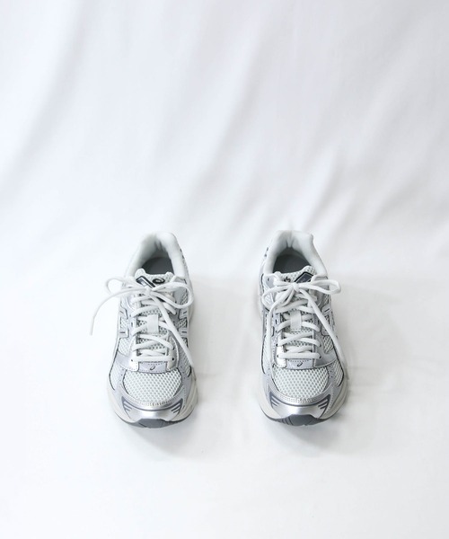 ASICS(アシックス)の「GELー1130SLV(スニーカー・レディース・シルバー・24/23.5/24.5/23)」の3枚目の写真