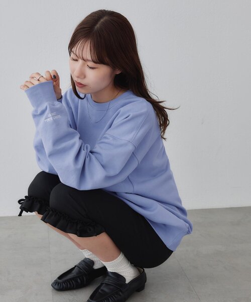 DISCOAT(ディスコート)の「ワンポイント刺繍カラースウェット《ユニセックス》(Tシャツ/カットソー・レディース・イエロー/パープル/ブラウン・MEDIUM/LARGE)」の1枚目の写真