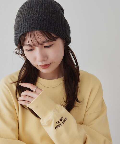 DISCOAT(ディスコート)の「ワンポイント刺繍カラースウェット《ユニセックス》(Tシャツ/カットソー・レディース・イエロー/パープル/ブラウン・MEDIUM/LARGE)」の3枚目の写真