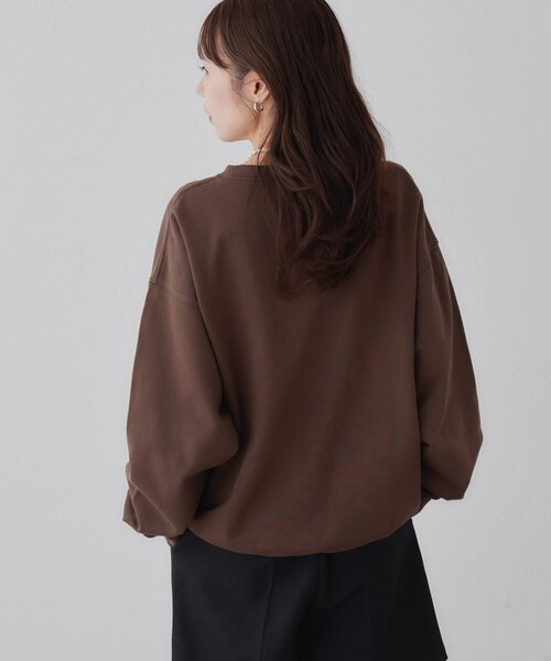 DISCOAT(ディスコート)の「ワンポイント刺繍カラースウェット《ユニセックス》(Tシャツ/カットソー・レディース・イエロー/パープル/ブラウン・MEDIUM/LARGE)」の10枚目の写真