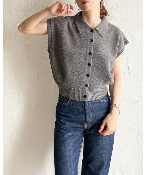 She's Closet（シーズクローゼット）の「フレンチスリーブ ショート丈 襟付き コクーンポロニットベスト（ベスト・レディース・チャコールグレー/ブラウン/アイボリー/レッド/ブラック・FREE）」の16枚目の写真