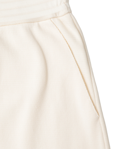 SOFFITTO(ソフィット)の「【LOWER/ローヴァー】18G MILAN RIBS GYM PANTS(その他パンツ・レディース・アイボリー・FREE)」の4枚目の写真