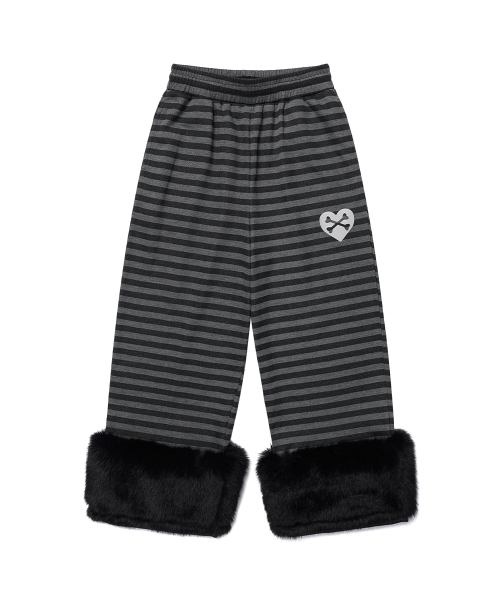 Cavish（カビシ）の「STRIPED FUR KITTEN WIDE SWEAT PANTS BLACK(CV2GFFPA01A)（スウェットパンツ・レディース・ブラック・SMALL/MEDIUM）」の6枚目の写真