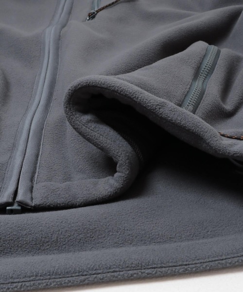 EKAL(エカル)の「POLARTEC FLEECE JACKET(その他アウター・メンズ・グレー/ブラック・X-LARGE/LARGE/MEDIUM)」の17枚目の写真