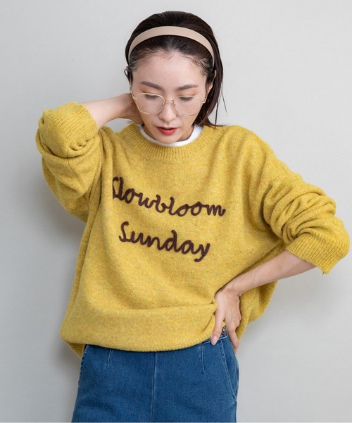 lodie（ロディ）の「”slowbloom"ロゴ刺繍ニット（ニット/セーター・レディース・アイボリー/ブルー/イエロー/グレー・FREE）」の4枚目の写真