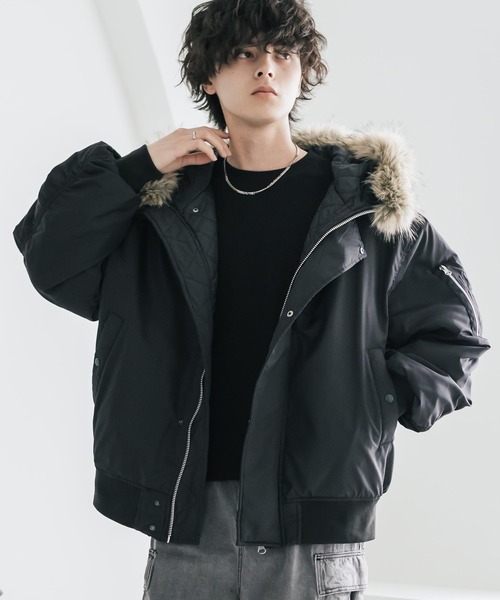 Rocky Monroe(ロッキーモンロー)の「オーバーサイズ DEWSPO N-2Bフライトミリタリー中綿ジャケット/ファーフードブルゾン(ミリタリージャケット・メンズ・ブラック/ホワイト/カーキ/ネイビー/ワイン・XL/M/L)」の14枚目の写真