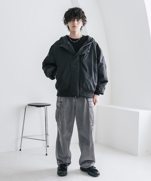 Rocky Monroe(ロッキーモンロー)の「オーバーサイズ DEWSPO N-2Bフライトミリタリー中綿ジャケット/ファーフードブルゾン(ミリタリージャケット・メンズ・ブラック/ホワイト/カーキ/ネイビー/ワイン・XL/M/L)」の20枚目の写真
