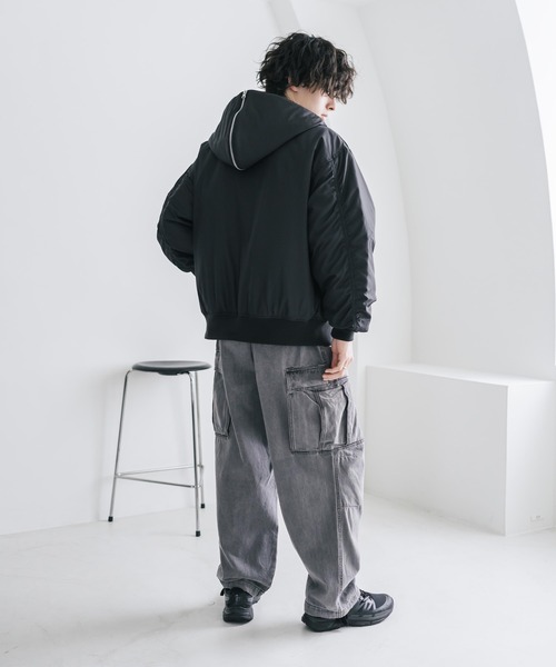 Rocky Monroe(ロッキーモンロー)の「オーバーサイズ DEWSPO N-2Bフライトミリタリー中綿ジャケット/ファーフードブルゾン(ミリタリージャケット・メンズ・ブラック/ホワイト/カーキ/ネイビー/ワイン・XL/M/L)」の21枚目の写真
