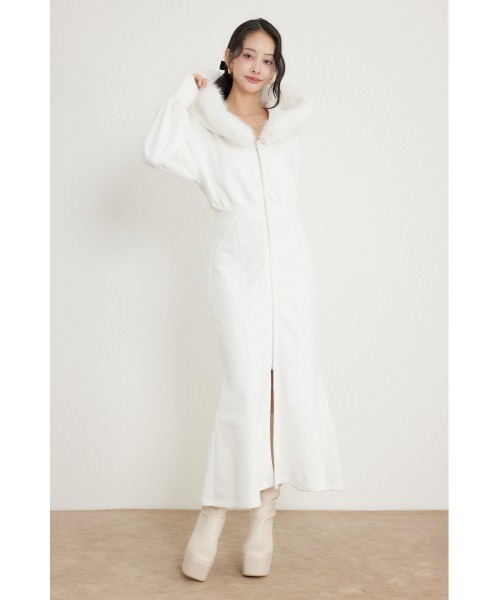 rienda(リエンダ)の「ショールカラーフードマーメイドカットワンピース 秋服 冬服(ワンピース・レディース・ホワイト/ベージュ/ブラック・SMALL/MEDIUM)」の1枚目の写真