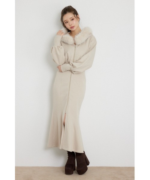 rienda(リエンダ)の「ショールカラーフードマーメイドカットワンピース 秋服 冬服(ワンピース・レディース・ホワイト/ベージュ/ブラック・SMALL/MEDIUM)」の12枚目の写真