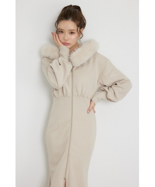 rienda(リエンダ)の「ショールカラーフードマーメイドカットワンピース 秋服 冬服(ワンピース・レディース・ホワイト/ベージュ/ブラック・SMALL/MEDIUM)」の15枚目の写真