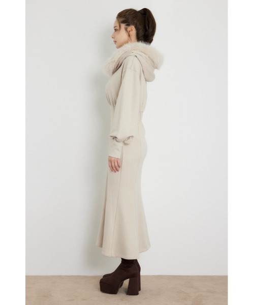 rienda(リエンダ)の「ショールカラーフードマーメイドカットワンピース 秋服 冬服(ワンピース・レディース・ホワイト/ベージュ/ブラック・SMALL/MEDIUM)」の20枚目の写真