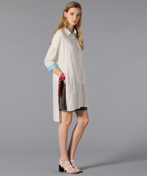 LOVELESS（ラブレス）の「【LOVELESS】WOMENS サイドスリットリネンロングシャツ（シャツ/ブラウス・レディース・ホワイト/ブラウン/ブルー・36/34）」の13枚目の写真