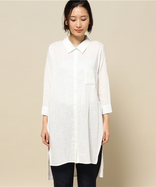 LOVELESS（ラブレス）の「【LOVELESS】WOMENS サイドスリットリネンロングシャツ（シャツ/ブラウス・レディース・ホワイト/ブラウン/ブルー・36/34）」の4枚目の写真