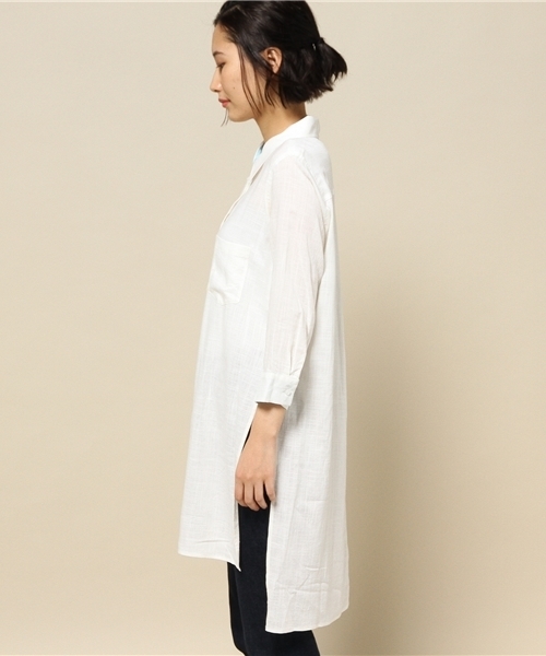 LOVELESS（ラブレス）の「【LOVELESS】WOMENS サイドスリットリネンロングシャツ（シャツ/ブラウス・レディース・ホワイト/ブラウン/ブルー・36/34）」の5枚目の写真
