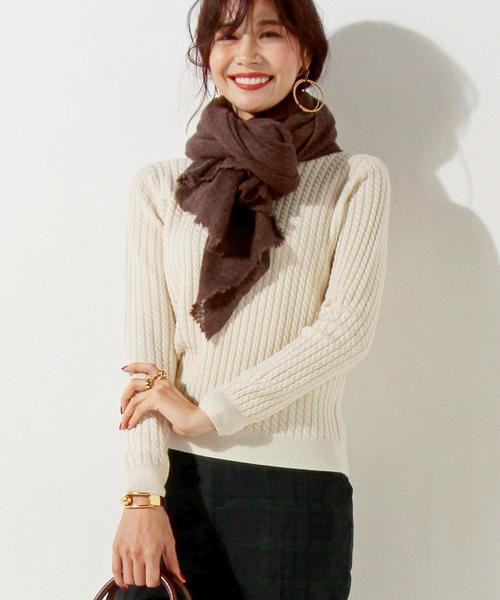 UNITED ARROWS(ユナイテッドアローズ)の「○UWBT MINI CABLE ニット(ニット/セーター・レディース・オフホワイト/ベージュ/ダークグリーン/ネイビー・FREE)」の1枚目の写真