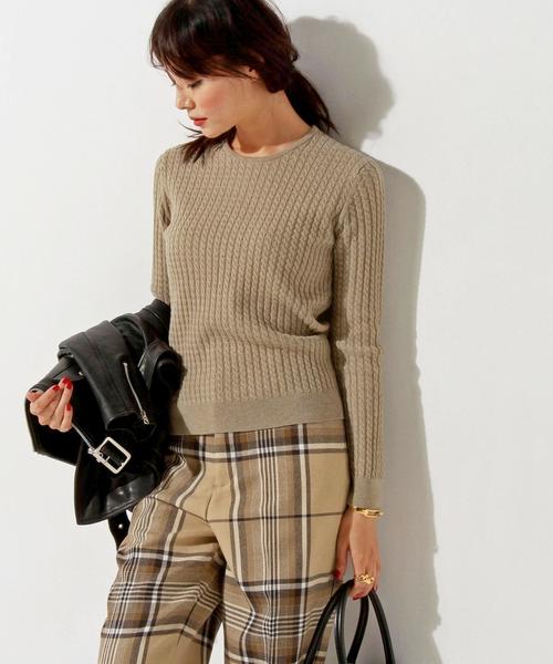 UNITED ARROWS(ユナイテッドアローズ)の「○UWBT MINI CABLE ニット(ニット/セーター・レディース・オフホワイト/ベージュ/ダークグリーン/ネイビー・FREE)」の5枚目の写真