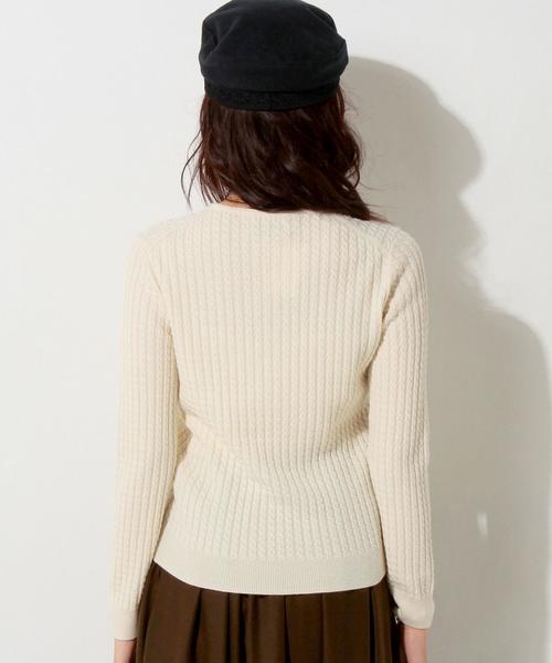 UNITED ARROWS(ユナイテッドアローズ)の「○UWBT MINI CABLE ニット(ニット/セーター・レディース・オフホワイト/ベージュ/ダークグリーン/ネイビー・FREE)」の15枚目の写真