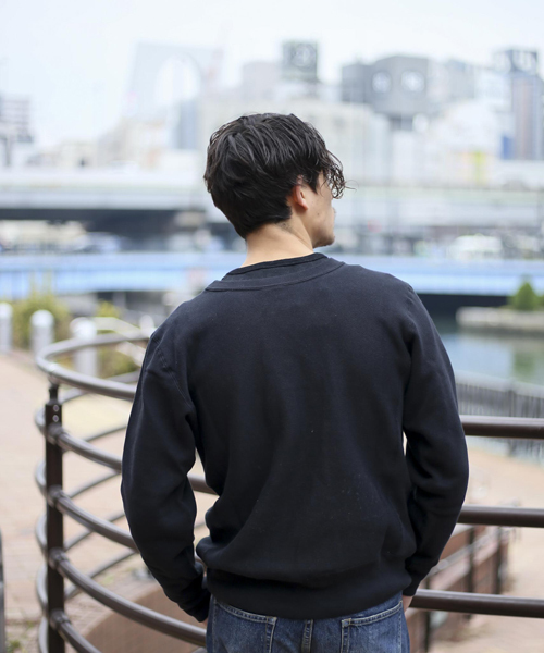 Champion（チャンピオン）の「【Champion/チャンピオン】 クルーネックヘビースウェット（スウェット・メンズ・グレー/ブラック/ホワイト・X-LARGE/MEDIUM/LARGE）」の12枚目の写真