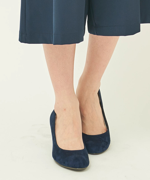 earth music&ecology（アースミュージックアンドエコロジー）の「プレーンパンプス（パンプス・レディース・グリーン/ボルドー/キャメル/ブラック/ネイビー・L/M/S）」の4枚目の写真