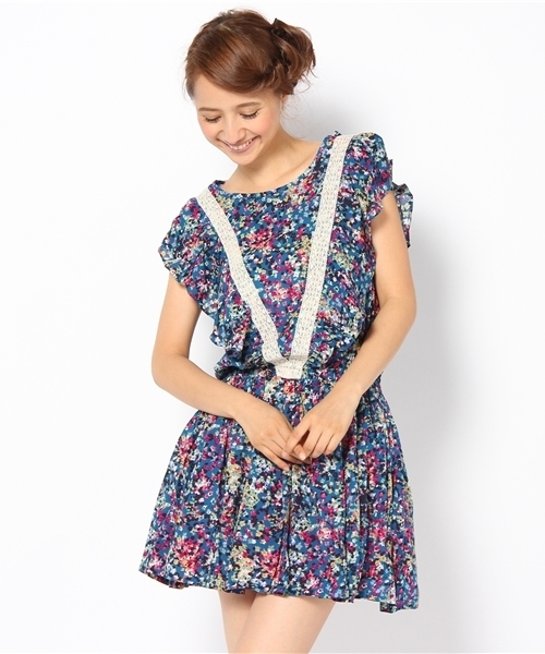 Another Edition（アナザーエディション）の「KIIRAコバナ V LACE OP（ワンピース・レディース・ホワイト/コバルトブルー・フリー）」の2枚目の写真