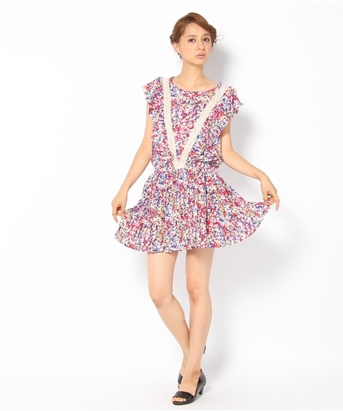 Another Edition（アナザーエディション）の「KIIRAコバナ V LACE OP（ワンピース・レディース・ホワイト/コバルトブルー・フリー）」の5枚目の写真