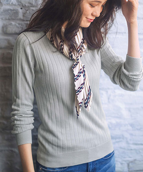 GeeRA（ジーラ）の「洗える制菌加工ワイドリブニット（Tシャツ/カットソー・レディース・ライトグレー/ラベンダー/オフホワイト/ブラック・LARGE/MEDIUM/SMALL/X-LARGE/XX-LARGE）」の3枚目の写真