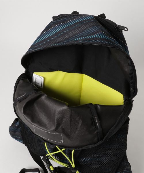 DAKINE（ダカイン）の「DAKINE   WONDER 15L バックパック/リュック（バックパック/リュック・メンズ・ブラック/ブルー系その他/グレー/ブラック系その他/ホワイト系その他/オレンジ系その他/ライトブルー/その他/ブルー・FREE）」の12枚目の写真