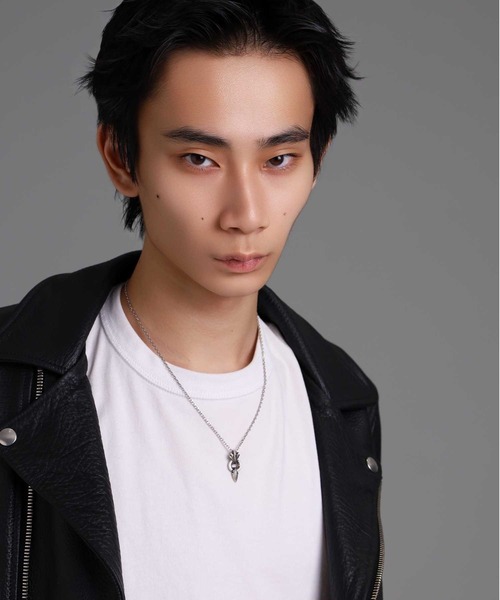 LION HEART（ライオンハート）の「“HOWL”ミディアムファングドネックレス/シルバー925【LION HEART / ライオンハート】（ネックレス・メンズ・シルバー/ブラック・50㎝/50cm）」の14枚目の写真