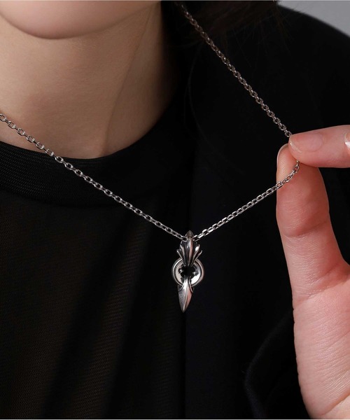 LION HEART（ライオンハート）の「“HOWL”ミディアムファングドネックレス/シルバー925【LION HEART / ライオンハート】（ネックレス・メンズ・シルバー/ブラック・50㎝/50cm）」の18枚目の写真