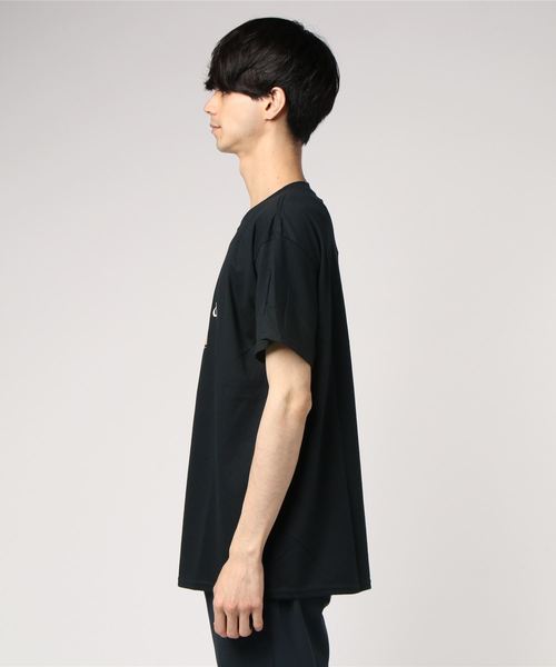 SURROUND（サラウンド）の「【SURROUND/サラウンド】ZAP半袖Tシャツ（Tシャツ/カットソー・メンズ・ホワイト/ブラック・MEDIUM/LARGE）」の3枚目の写真