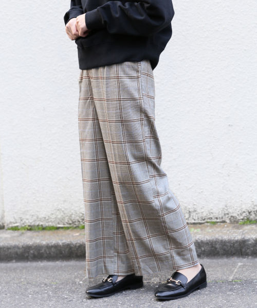 LOWRYS FARM(ローリーズファーム)の「TRワイドパンツ 824370(その他パンツ・レディース・アイボリー/ブラック/グレー系その他/ブルー・MEDIUM/LARGE)」の3枚目の写真