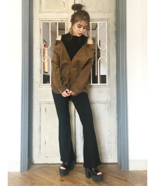 EVRIS（エヴリス）の「リブフレアレギンス（レギンス/スパッツ・レディース・ブラック/ブラウン/グレー/カーキ・FREE）」の17枚目の写真