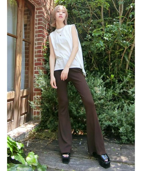 EVRIS（エヴリス）の「リブフレアレギンス（レギンス/スパッツ・レディース・ブラック/ブラウン/グレー/カーキ・FREE）」の20枚目の写真