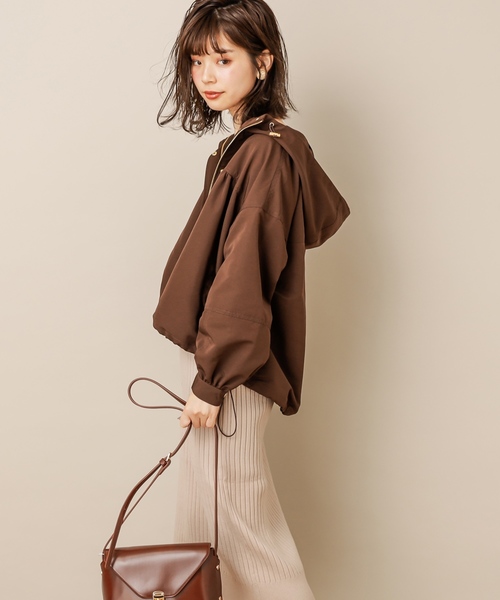 natural couture（ナチュラルクチュール）の「ボリューム袖マンパ（マウンテンパーカー・レディース・ブラウン/ベージュ/カーキ・FREE）」の2枚目の写真