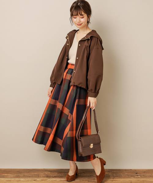 natural couture（ナチュラルクチュール）の「ボリューム袖マンパ（マウンテンパーカー・レディース・ブラウン/ベージュ/カーキ・FREE）」の8枚目の写真