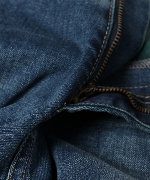 MORGAN HOMME（モルガンオム）の「バックカラーデニム/デニムパンツ（デニムパンツ・メンズ・ブルー/ネイビー・SMALL/LARGE/MEDIUM/BL/AL）」の5枚目の写真