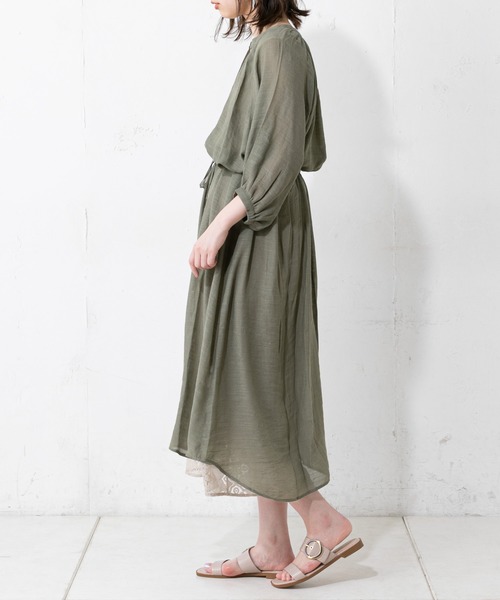 natural couture（ナチュラルクチュール）の「ロングチュニックワンピース（ワンピース・レディース・カーキ/アイボリー/グレイッシュベージュ/ラベンダー・FREE）」の13枚目の写真