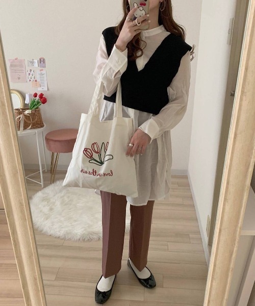 Mysa&Liina（ミーサリーナ）の「バンドカラーシアーシャツチュニック（シャツ/ブラウス・レディース・ブラック/オフホワイト/オレンジ/ミント/ネイビー/ブラウン/キャメル・M）」の17枚目の写真