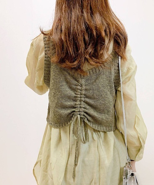 Mysa&Liina（ミーサリーナ）の「バンドカラーシアーシャツチュニック（シャツ/ブラウス・レディース・ブラック/オフホワイト/オレンジ/ミント/ネイビー/ブラウン/キャメル・M）」の15枚目の写真