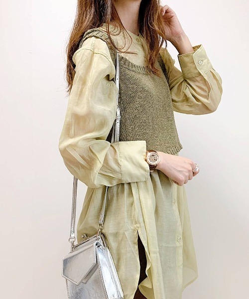 Mysa&Liina（ミーサリーナ）の「バンドカラーシアーシャツチュニック（シャツ/ブラウス・レディース・ブラック/オフホワイト/オレンジ/ミント/ネイビー/ブラウン/キャメル・M）」の13枚目の写真