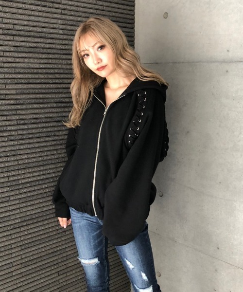 ENVYM（アンビー）の「スピンドルラグランＰＫ（パーカー・レディース・ブラック/ホワイト/グレー・FREE）」の19枚目の写真