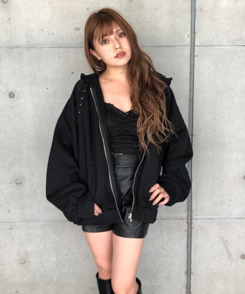 ENVYM（アンビー）の「スピンドルラグランＰＫ（パーカー・レディース・ブラック/ホワイト/グレー・FREE）」の20枚目の写真