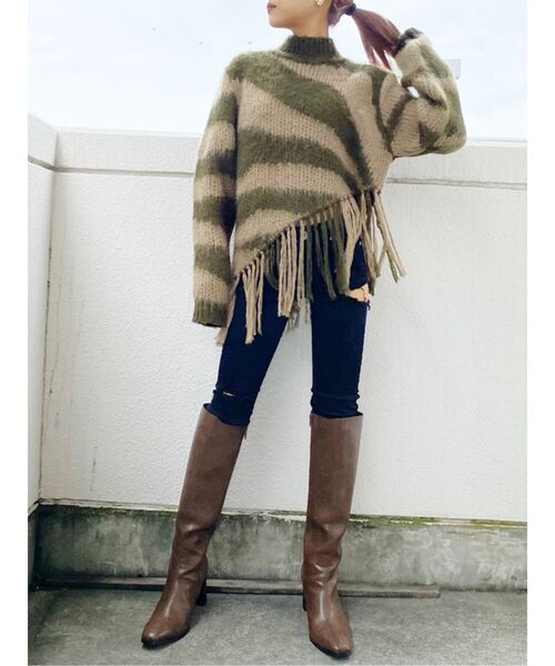 GYDA(ジェイダ)の「original pattern fringeニット TOPS(ニット/セーター・レディース・ブラック/ブラウン/カーキ・FREE)」の8枚目の写真