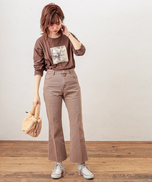 natural couture（ナチュラルクチュール）の「長さ変えられるフレアデニム（デニムパンツ・レディース・インディゴブルー/ブルー/モカ・SMALL/MEDIUM）」の5枚目の写真