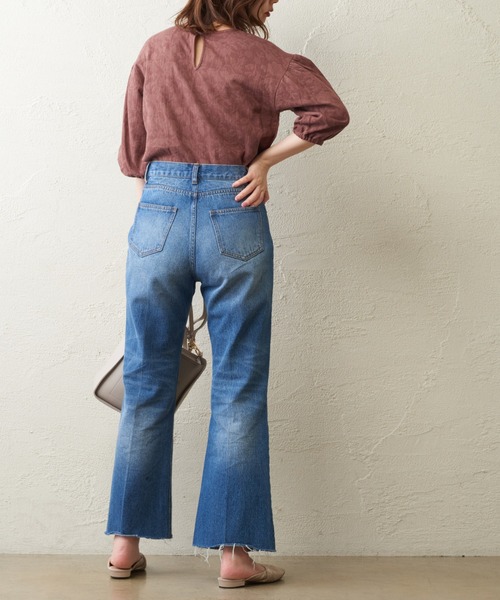 natural couture（ナチュラルクチュール）の「長さ変えられるフレアデニム（デニムパンツ・レディース・インディゴブルー/ブルー/モカ・SMALL/MEDIUM）」の22枚目の写真