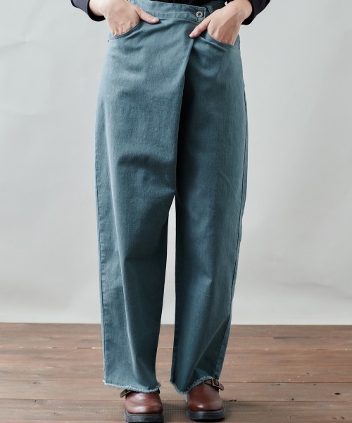 cepo（セポ）の「カラーデニムラップパンツ（その他パンツ・レディース・ブラック/ワインレッド/ダークインディゴブルー/グリーン/ワンウォッシュ・M/S）」の2枚目の写真