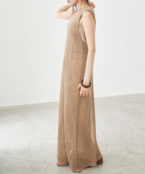 Chaco closet(チャコ クローゼット)の「カギ編みロングジレにもなるリネンライク3wayクロシェワンピース(ワンピース・レディース・ブラック/ベージュ/ブラウン/オレンジ/グリーン系その他/キナリ・FREE)」の18枚目の写真